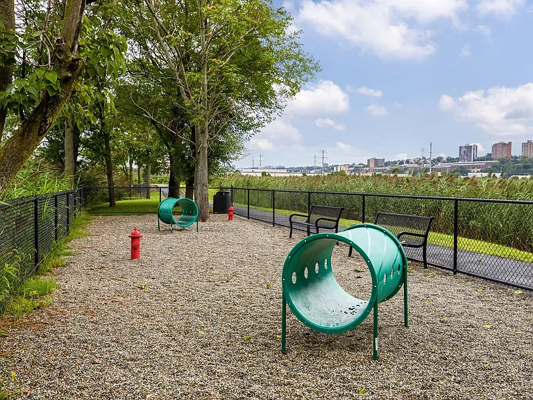 The Harper At Harmon Meadow — Photo 38