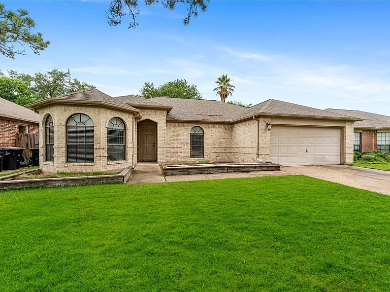 5622 Village Park Dr — Photo 3