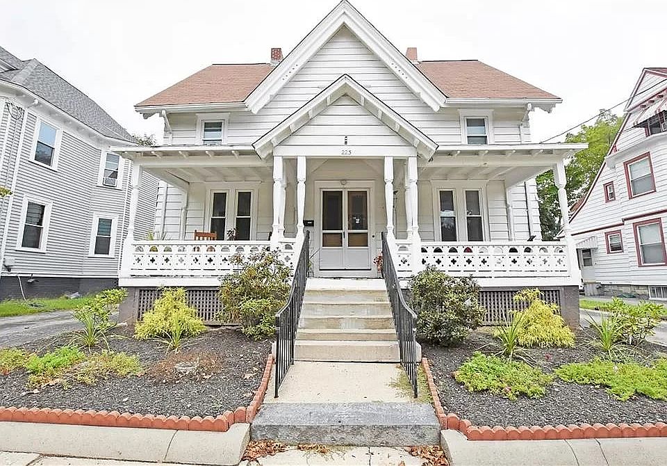 1st image of 223 Armington St