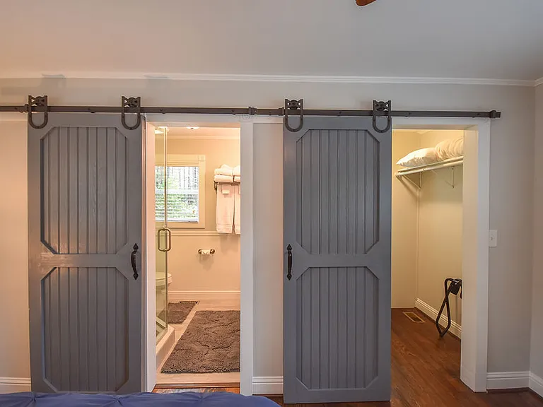 1490 N Ridge St — Photo 12