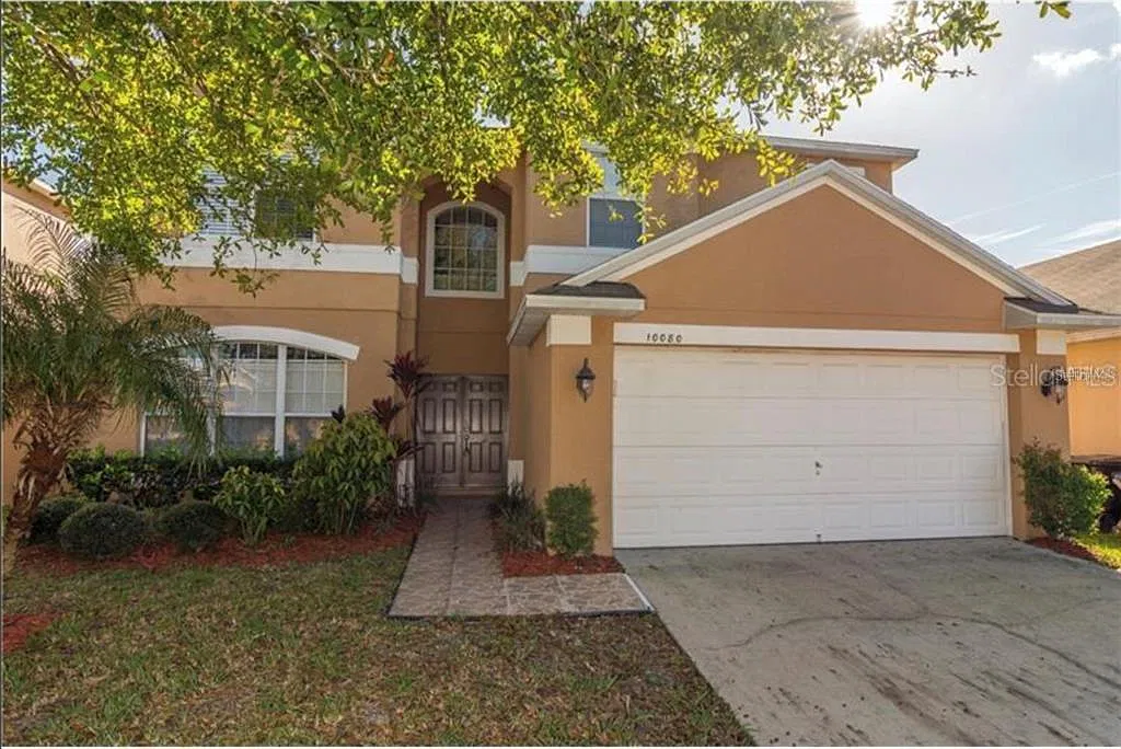 5 bed, 4.0 bath, 3677 sqft, $3,300 — Photo 2