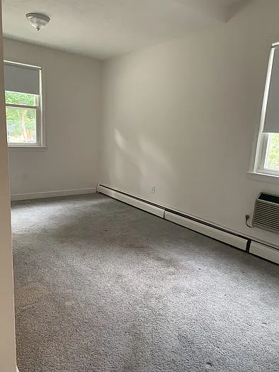 129 Pleasant St #7 — Photo 11