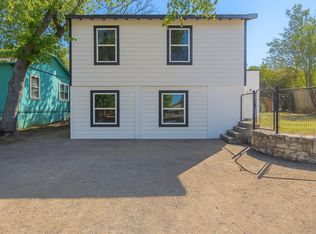 2215 N Elmendorf St #C, San Antonio, TX 78201