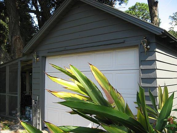 One Car Garage