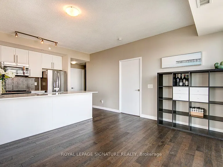 4011 Brickstone Mews #4007 — Photo 8