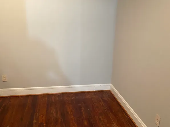 106 Winters Ln, Baltimore, MD 21228