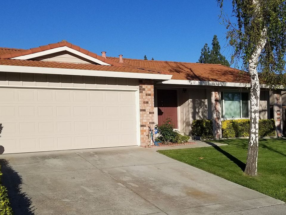 1st image of 3158 Balmoral Dr