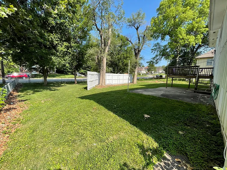 8418 Travis Ln — Photo 17