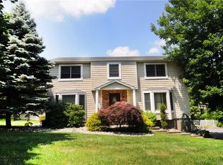 54 Riverglen Dr, Thiells, NY 10984