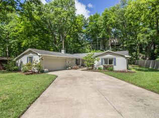 605 Spring Valley Rd, Columbia, MO 65203
