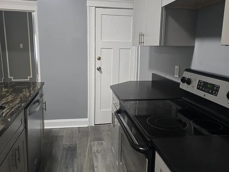 803 Brooks Ln #1 — Photo 6