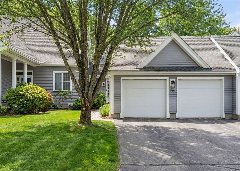 1st image of 201 Willow Brook Dr #201
