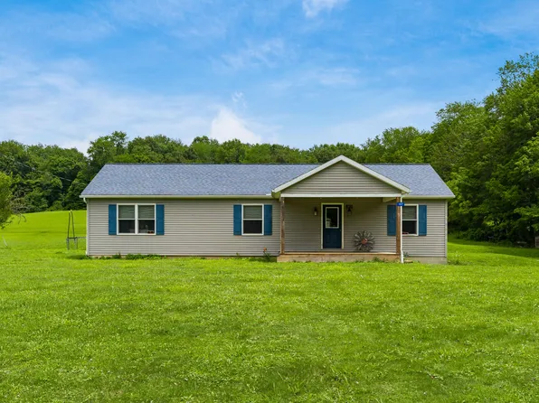 107 Main St, Wilkesville, OH 45695