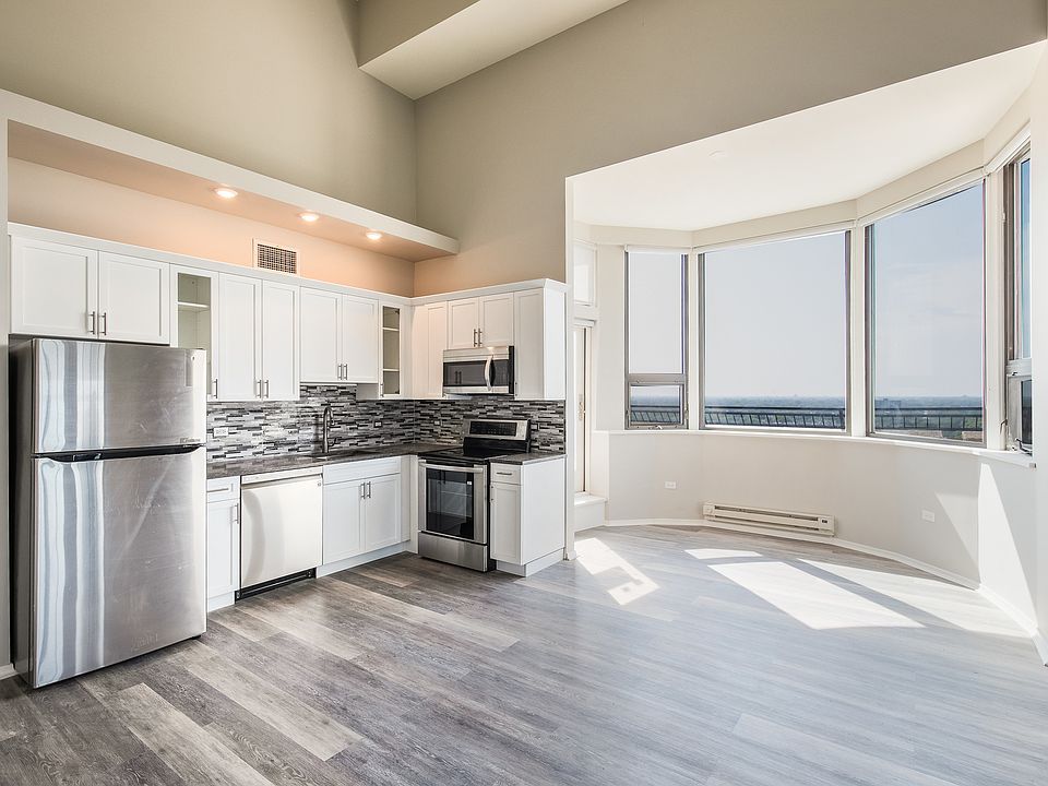 1st image of 2231 E 67th St #1407