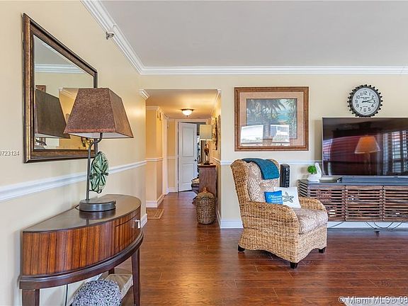 5th image of 3200 N Port Royale Dr N #212