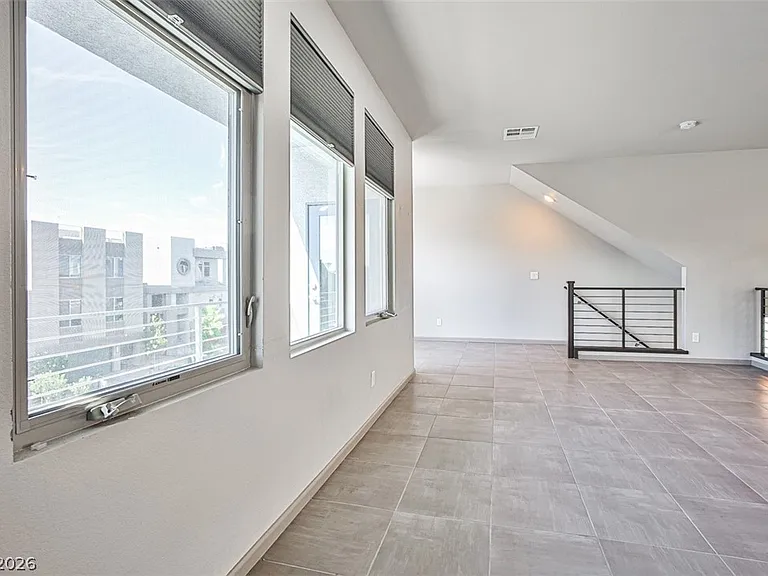 8052 Haywood Estate Ave — Photo 28