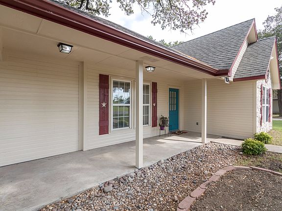 4th image of 1134 Fm 1827