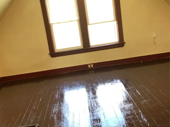 1866 Roxford Rd #3, Cleveland, OH 44112