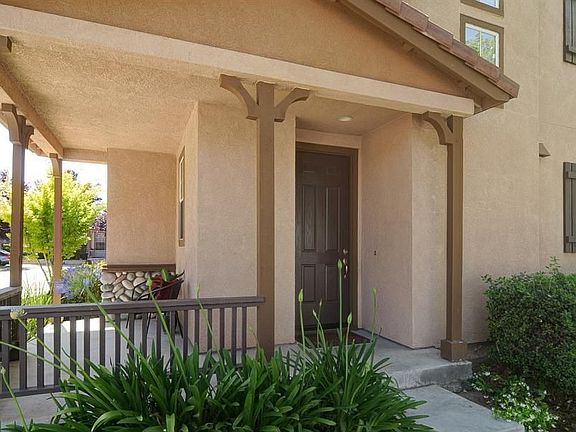 3rd image of 2891 Rubino Cir