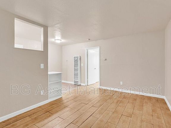 3rd image of 728 Darina Ave Unit 3