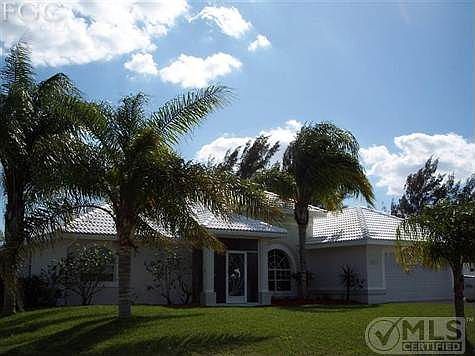 4th image of 4312 NW 23rd Ter