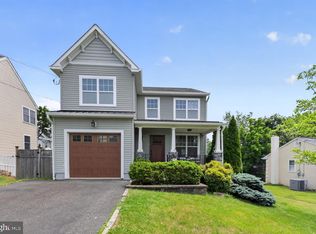 4006 1st Ave, Lafayette Hill, PA 19444