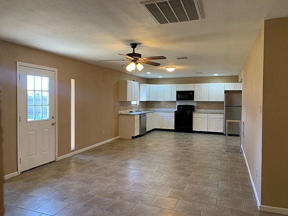 5th image of 2215 N Fm 646
