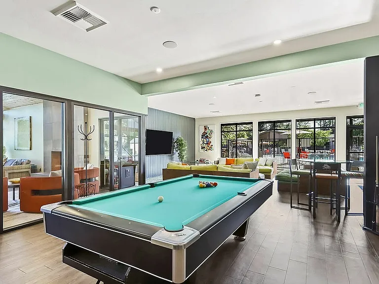 3225 Kinsrow Ave - WEB-23