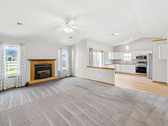 3rd image of 1504 E Republic Ave
