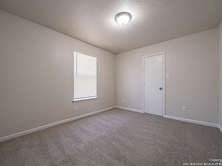 4910 Larkhill Farm — Photo 7