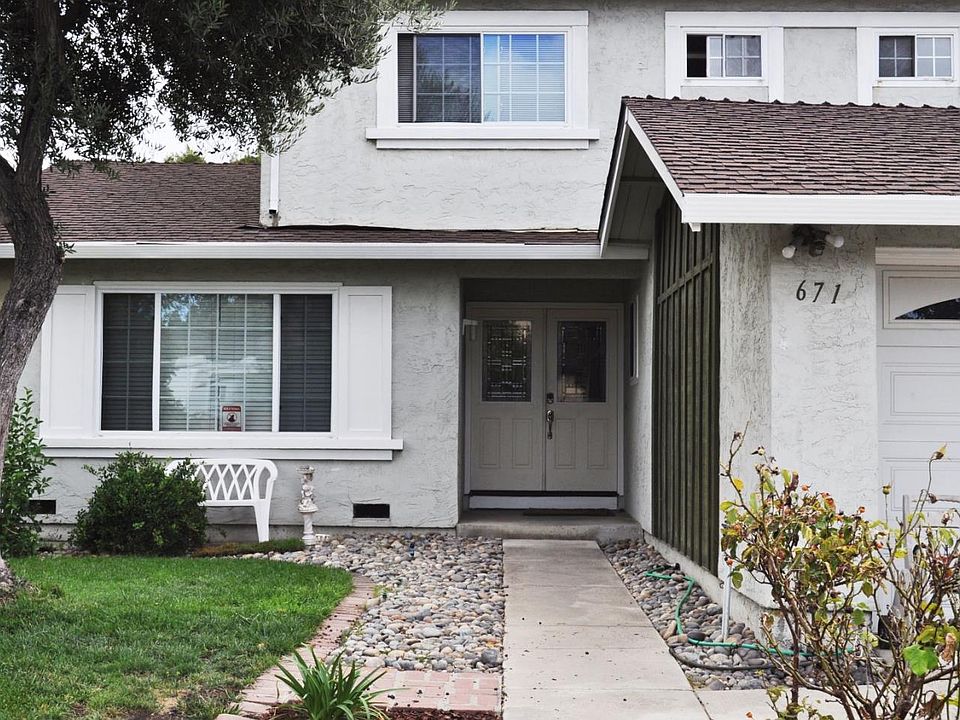 1st image of 671 New Compton Dr