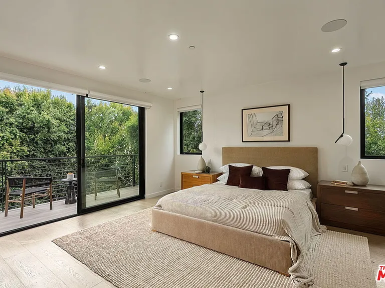 10326 Keswick Ave — Photo 40