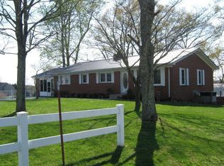 1623 Coles Chapel Rd, Sparta, TN 38583