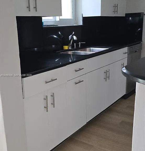 142 NW 98th St — Photo 30