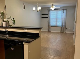 390 17th St NW UNIT 1064, Atlanta, GA 30363