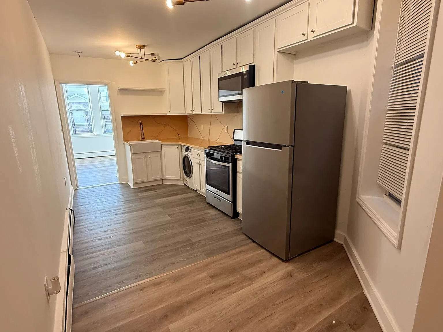 318 Forrest Street — Photo 2