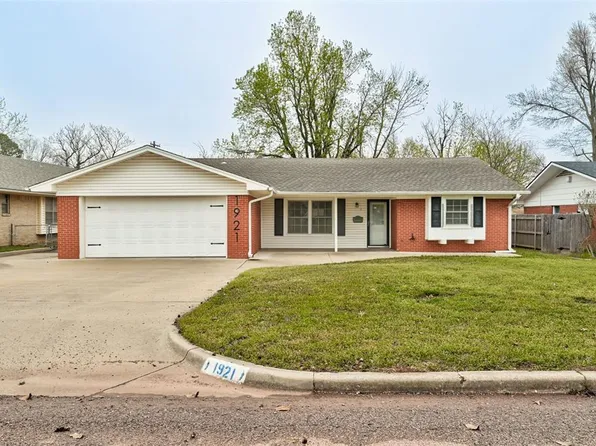 1921 N Minnesota Ave, Shawnee, OK 74804