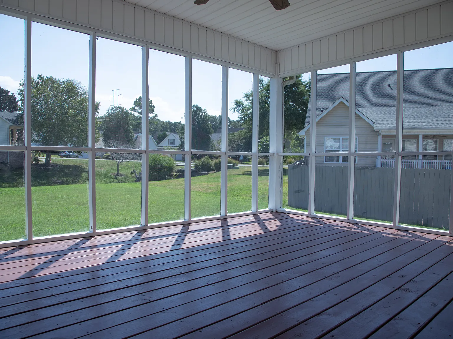 5 bed, 2650 sqft, $2,500 — Photo 3