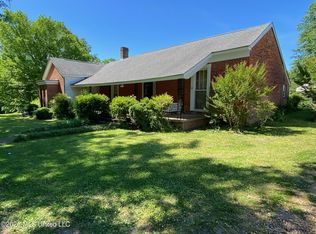 9 Potts Camp Rd, Waterford, MS 38685