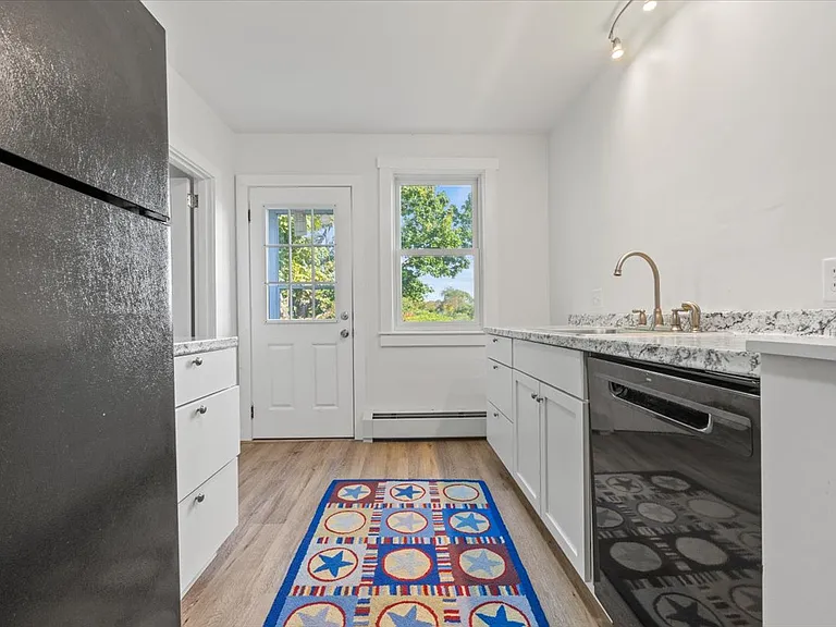 352 Black Point Rd #2 — Photo 11