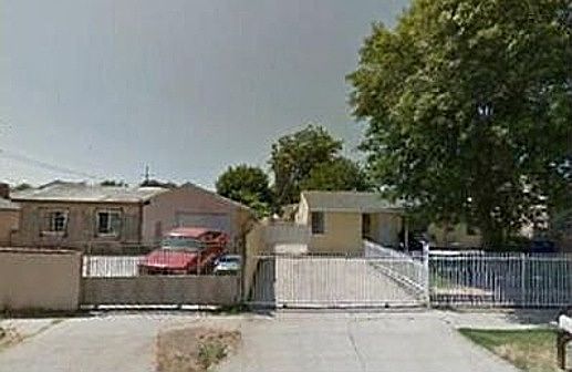 2nd image of 14261 Dyer St