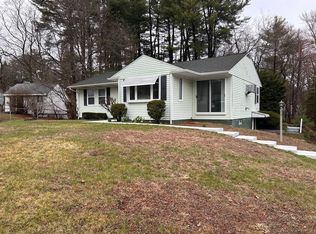 16 Treeland Dr, Framingham, MA 01701