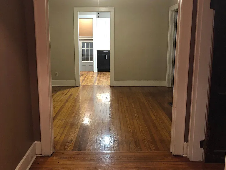 1109 W Rex St — Photo 12