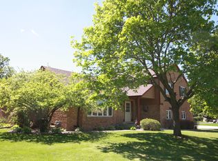 6011 Independence Rd, Racine, WI 53406