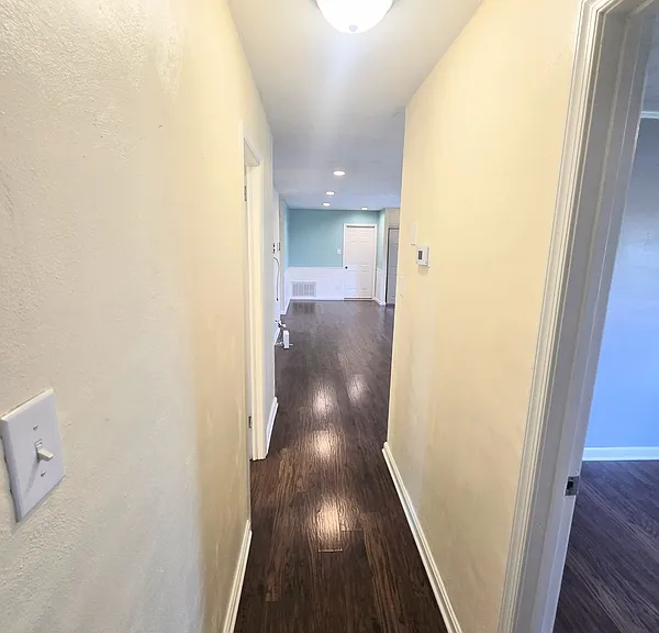 3109 Bowling Green Dr — Photo 7