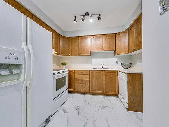 5th image of 4195 Longmoor Dr #6