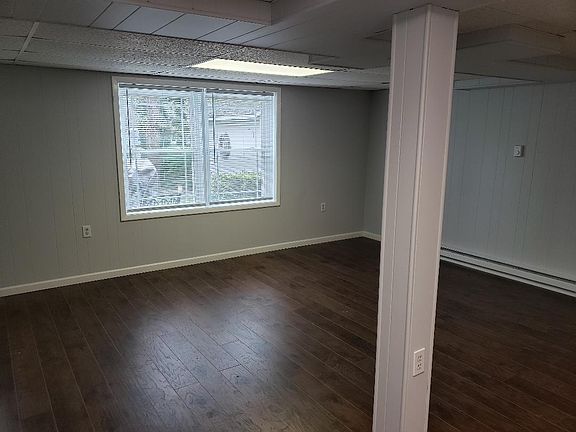 3rd image of 1108 Wood St