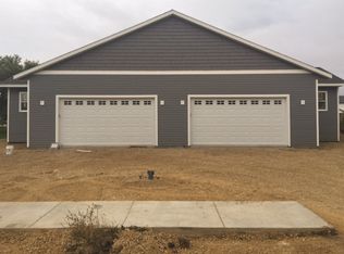 840-846 Thompson Dr #2, Oregon, WI 53575