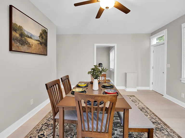 2602 Riverside Dr — Photo 10