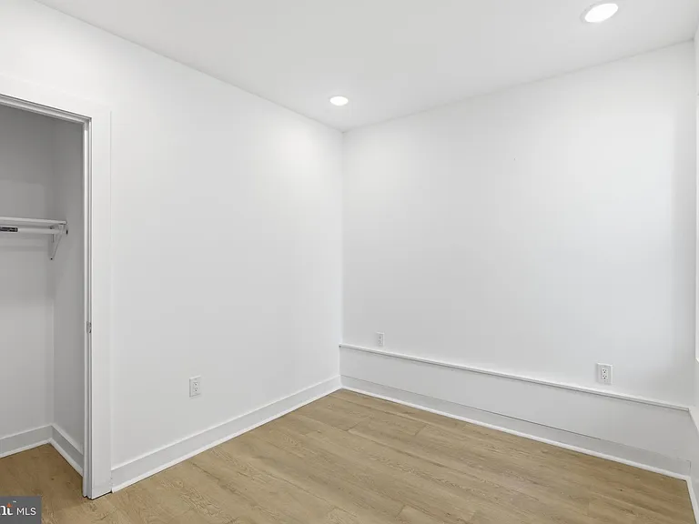 630 W Cumberland St #1 — Photo 9